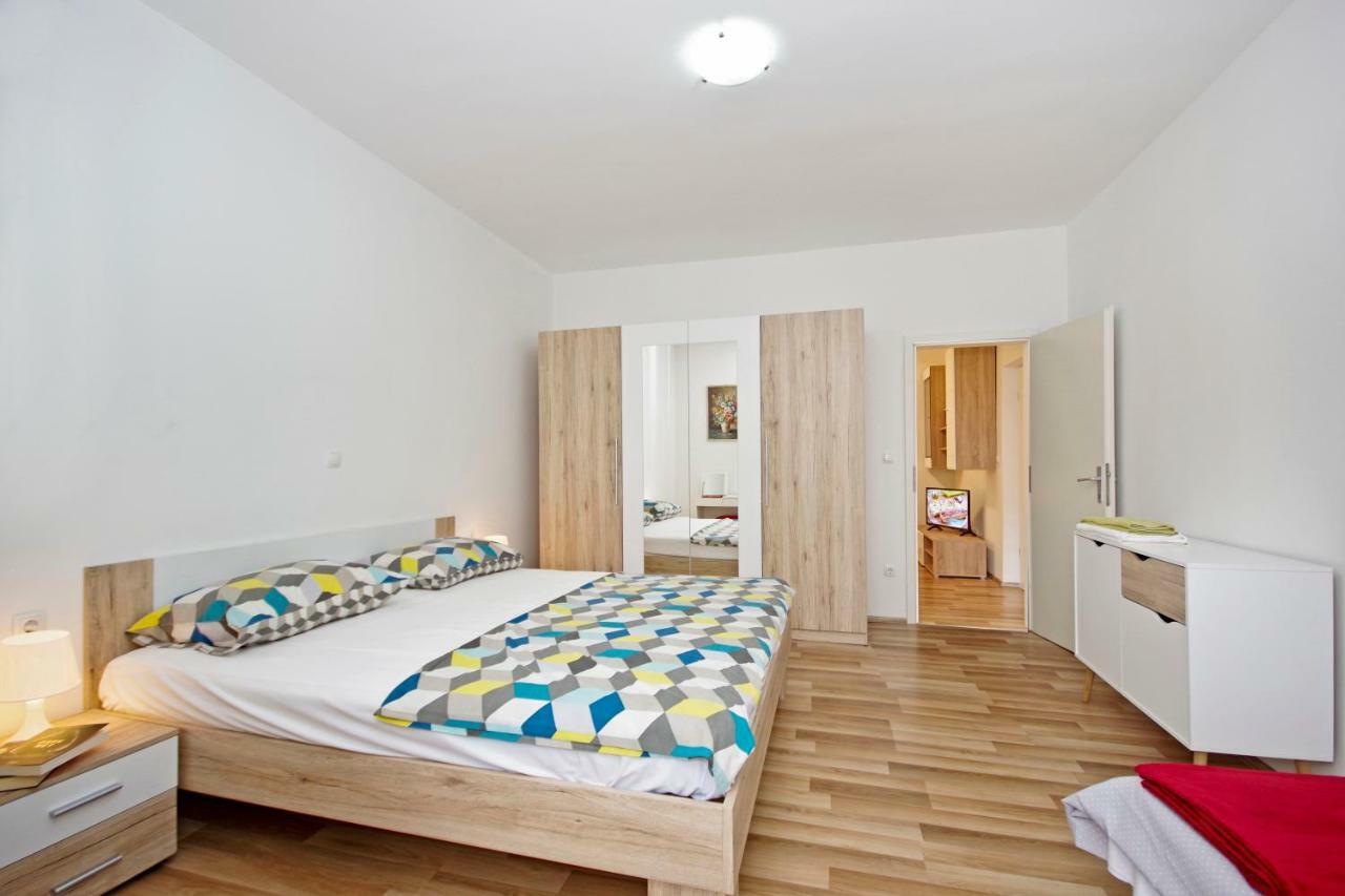 Apartments Andela มาคาร์สกา ภายนอก รูปภาพ